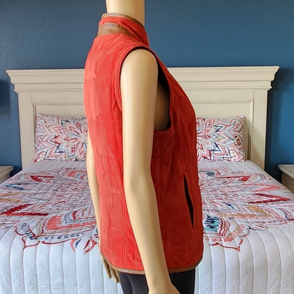 LONE PINE LEATHER VEST SZ M - Picture 4 of 15